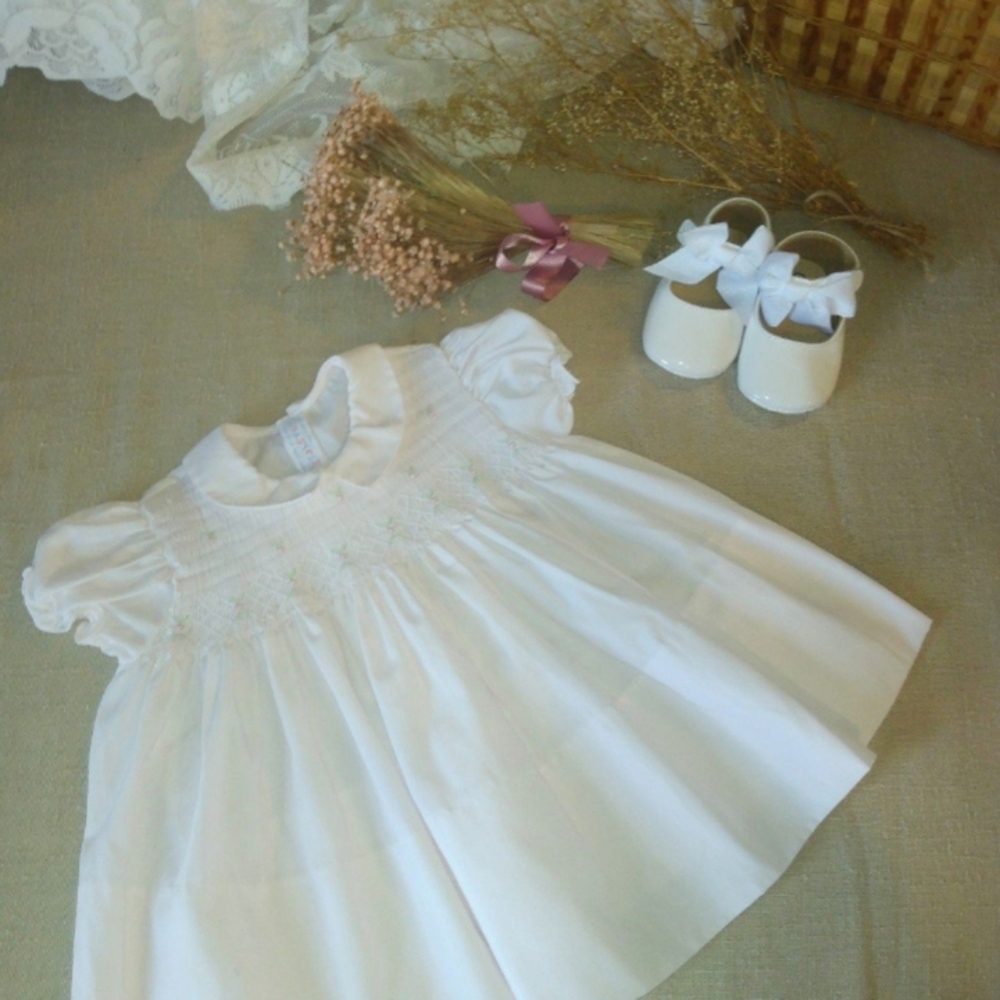 Elegant White Kids Shoes